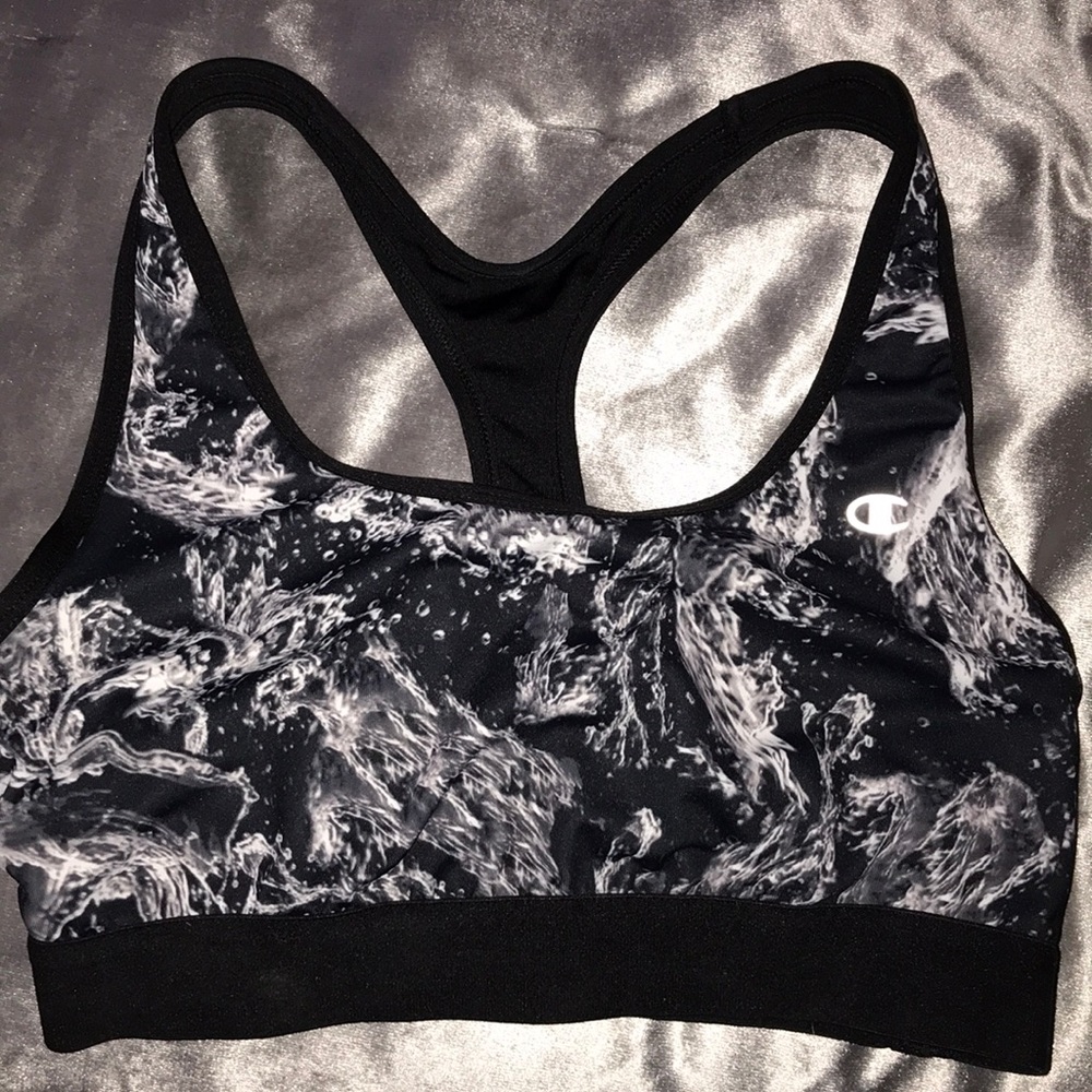 Sports bra